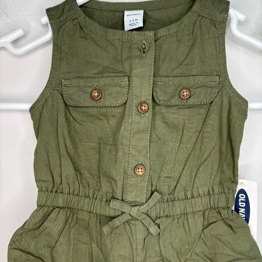 OLD NAVY NEW Short Romper Girls 3-6 Mths Green Sleeveless Pockets 2-17 lb 23-27